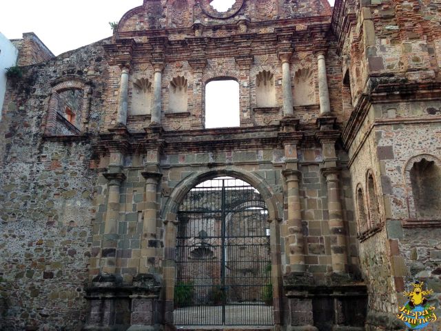 Ruins of the Church of the Compania de Jesus, also destroyed by a fire, this time in 1781, and further damaged by an earthquake in 1882