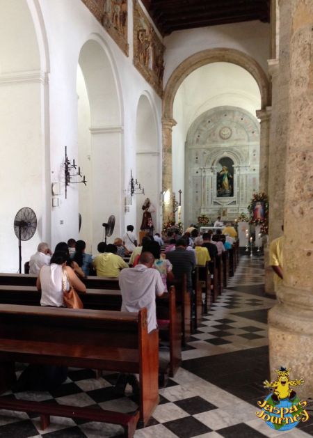 Inside Cartagena Cathedral