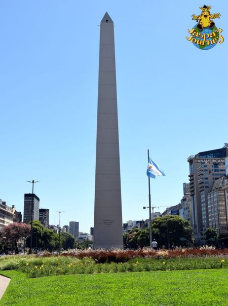 El Obelisco (looking north)